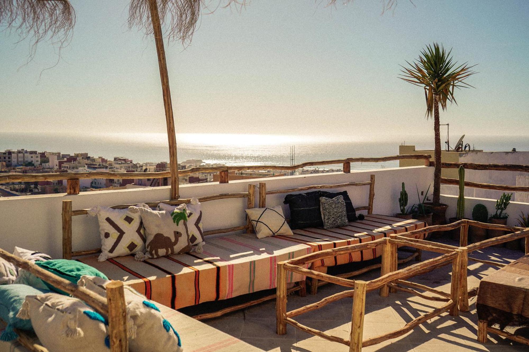 Wild Surf Morocco Bed & Breakfast Tamraght Bagian luar foto